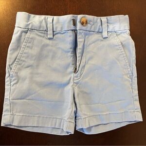 Vineyard vines light blue chino shorts size 2T